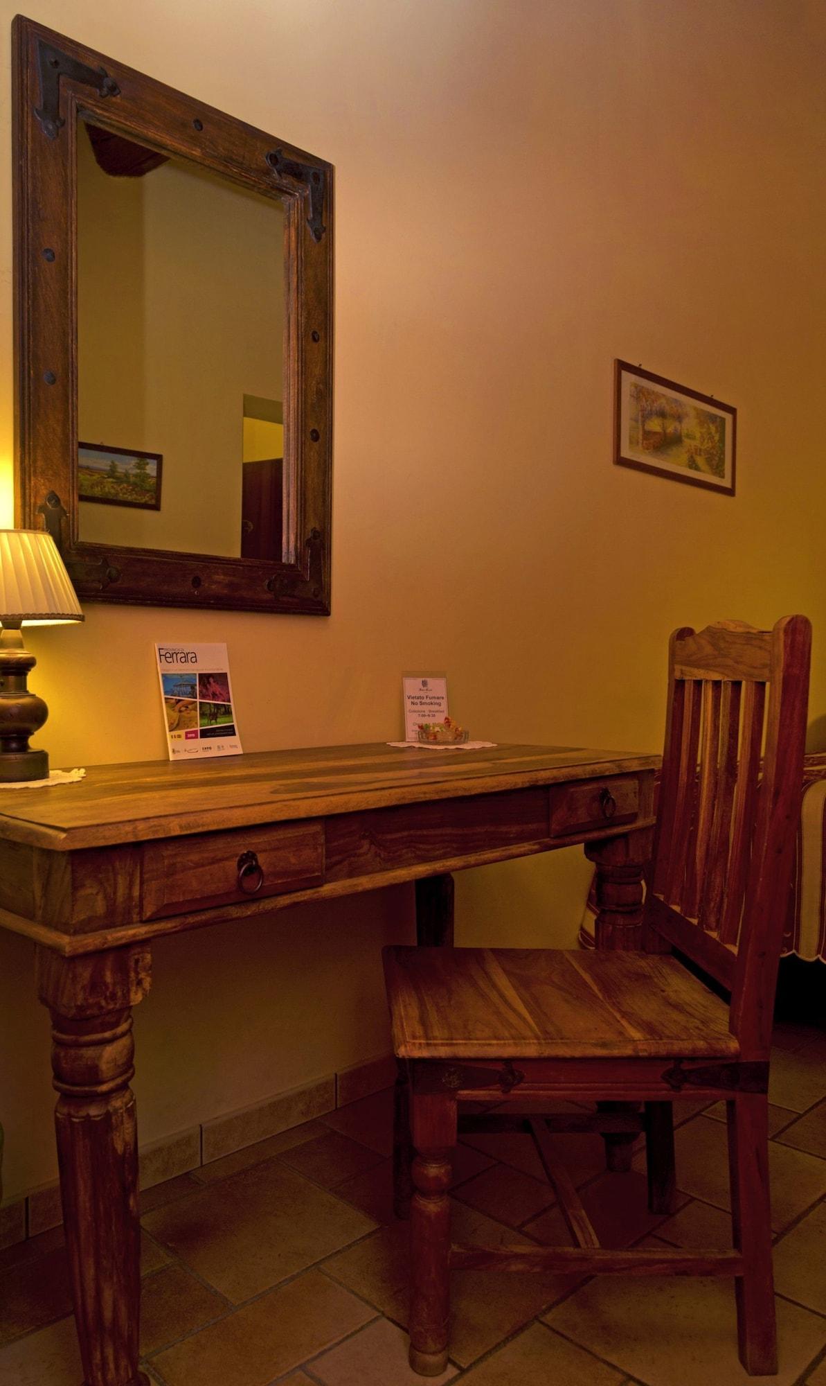 Hotel Antico Casale Vigarano Mainarda ภายนอก รูปภาพ