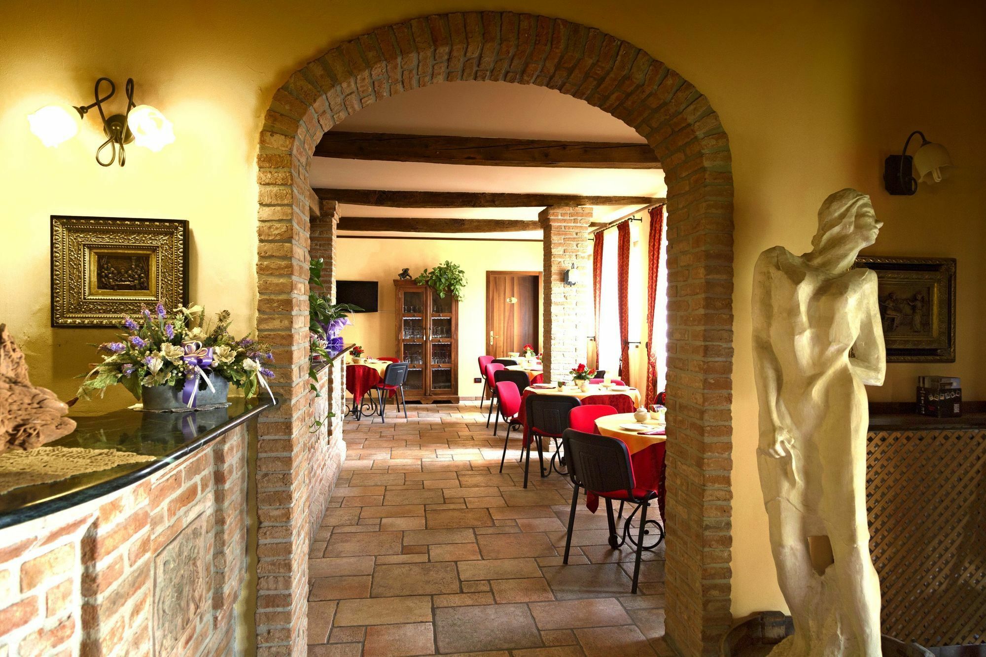 Hotel Antico Casale Vigarano Mainarda ภายนอก รูปภาพ